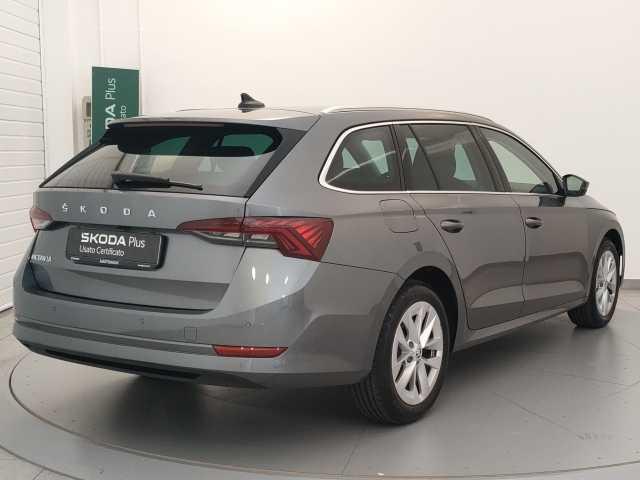 SKODA Octavia 2.0 TDI EVO SCR DSG Wagon Style