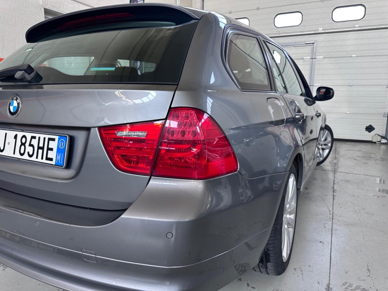 Bmw 318 318d 2.0 143CV cat Touring Futura