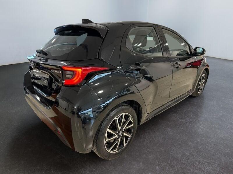 Toyota Yaris Hybrid Active MY21