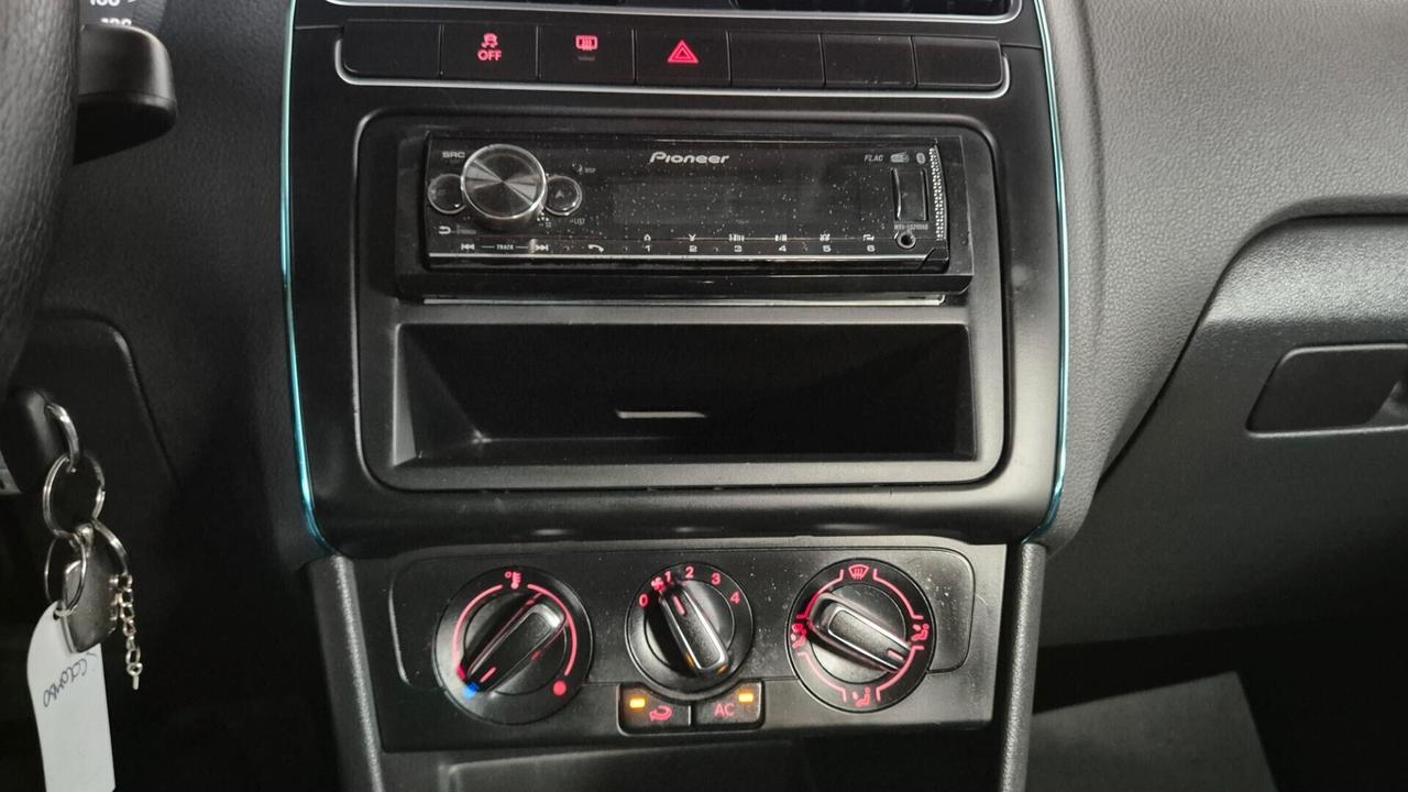 Volkswagen Polo 1.2 70 CV 5p. Comfortline (NEOPATENTATI)