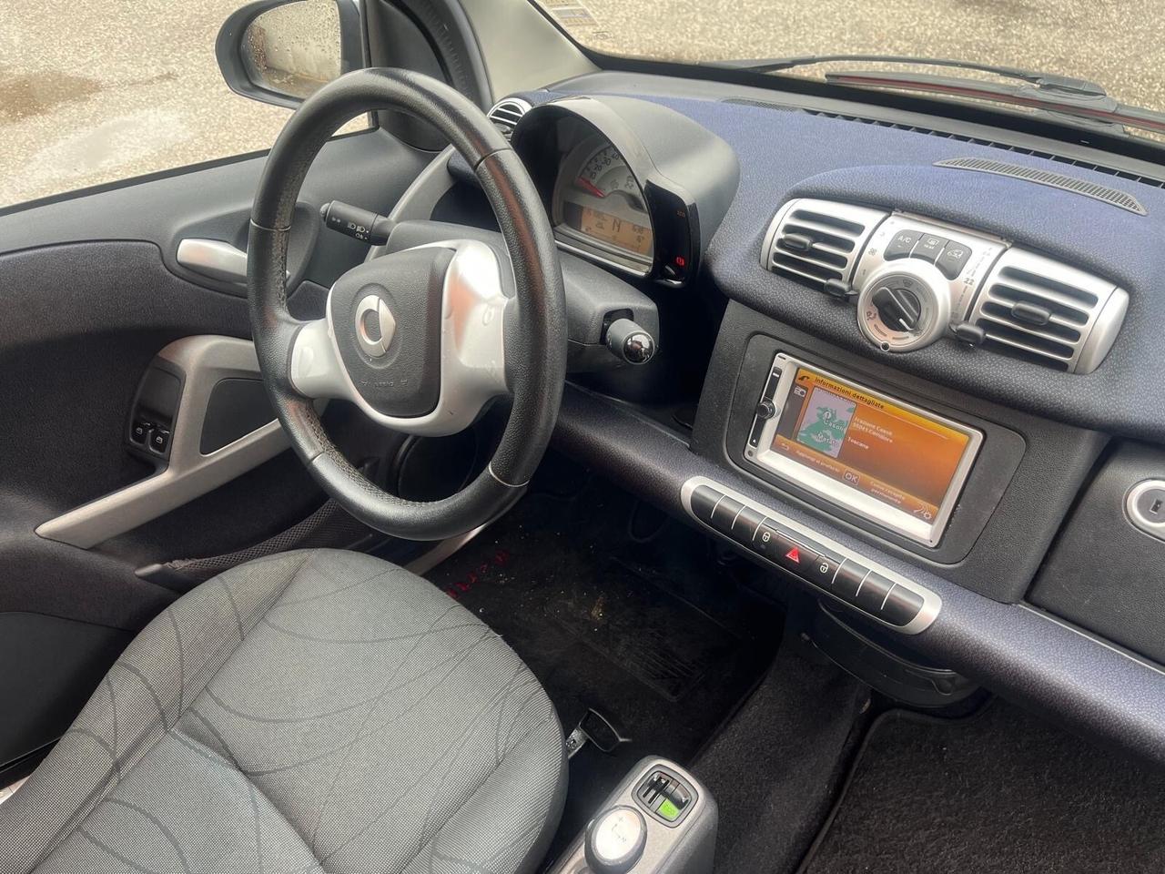 Smart for two 1.0 mhd - passion/navi -2012