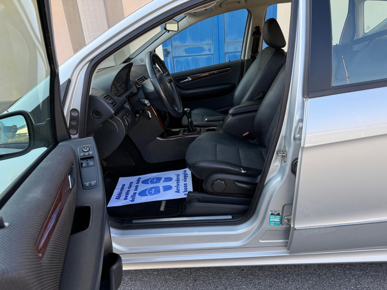 Mercedes-benz A 160 CDI BlueEFFICIENCY Elegance