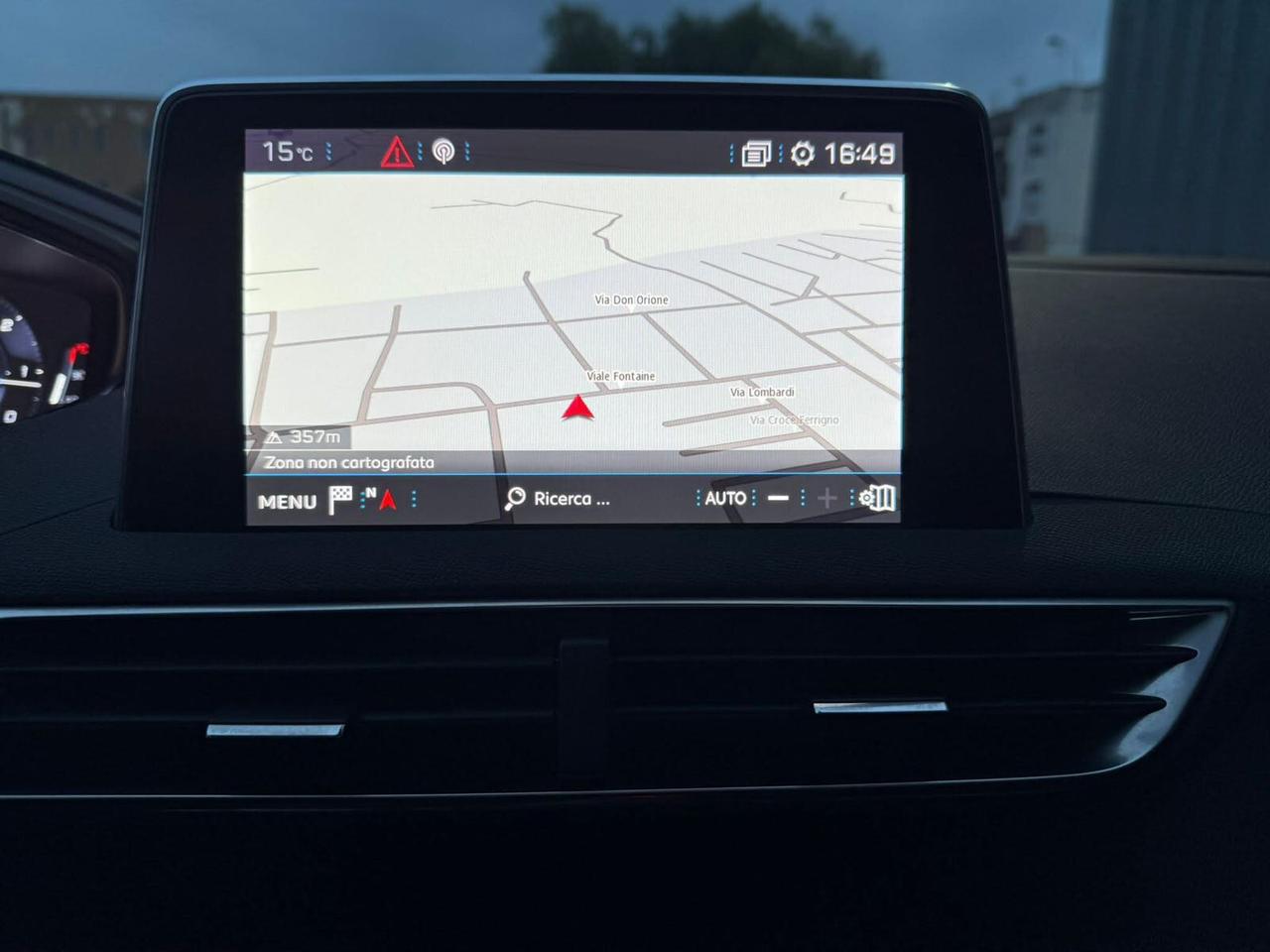 Peugeot 3008 120CV EAT8 ALLURE