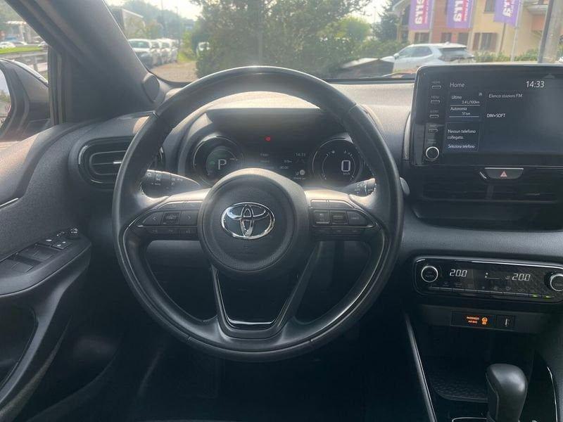 Toyota Yaris Hybrid Style MY22