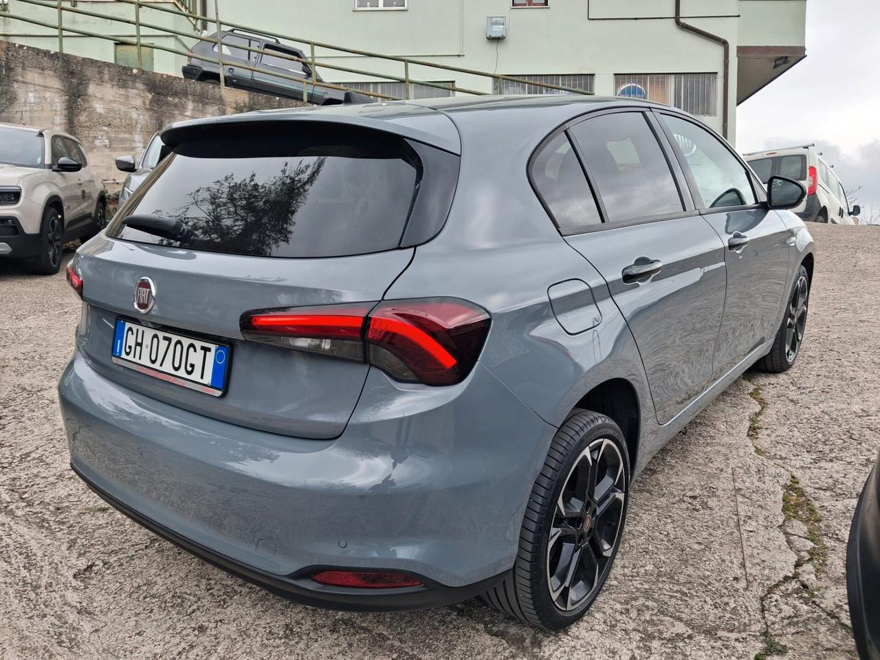 Fiat Tipo 1.6 Mjt S&S 5 porte Sport