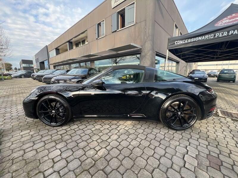 Porsche 911 Targa 4 (992.1)
