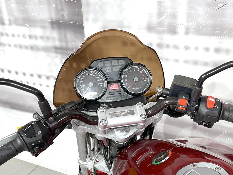 Moto Guzzi Breva 750