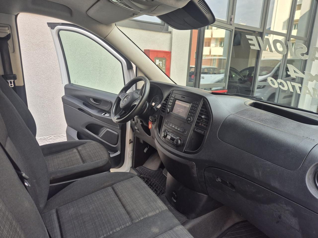 Mercedes-benz Vito 2.2 114 CDI 4x4 Long - CAMBIO A