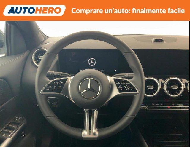 MERCEDES-BENZ GLA 180 d Business Extra auto