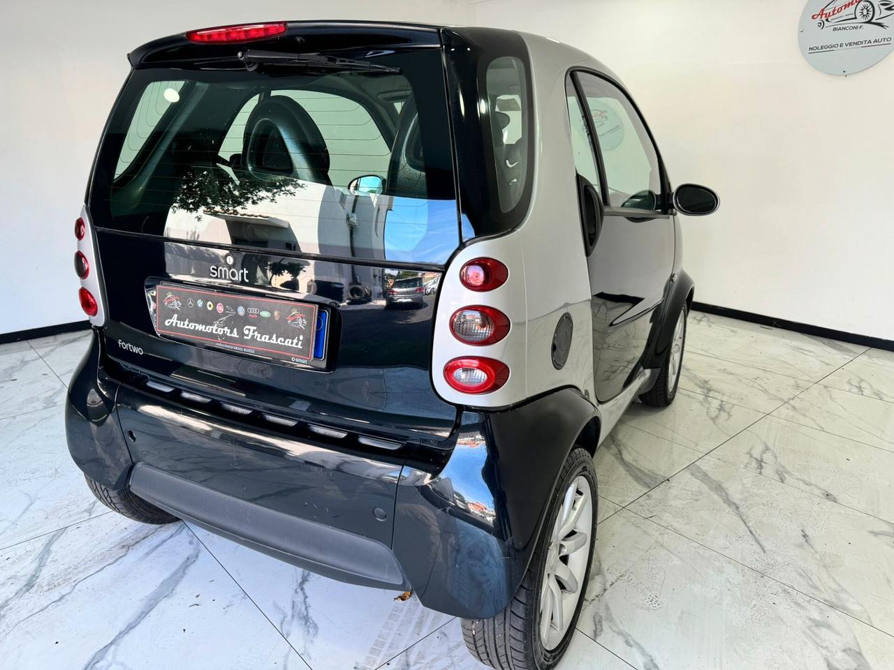 Smart ForTwo 700 coupé passion (45 kW)