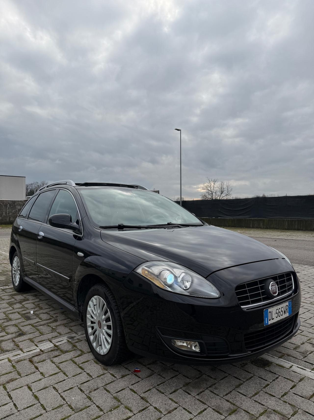 Fiat Croma 1.9 Multijet 16V Must