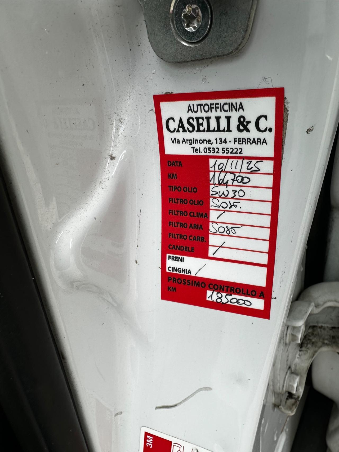 Chevrolet Captiva 2.0 VCDi LTZ 7 POSTI