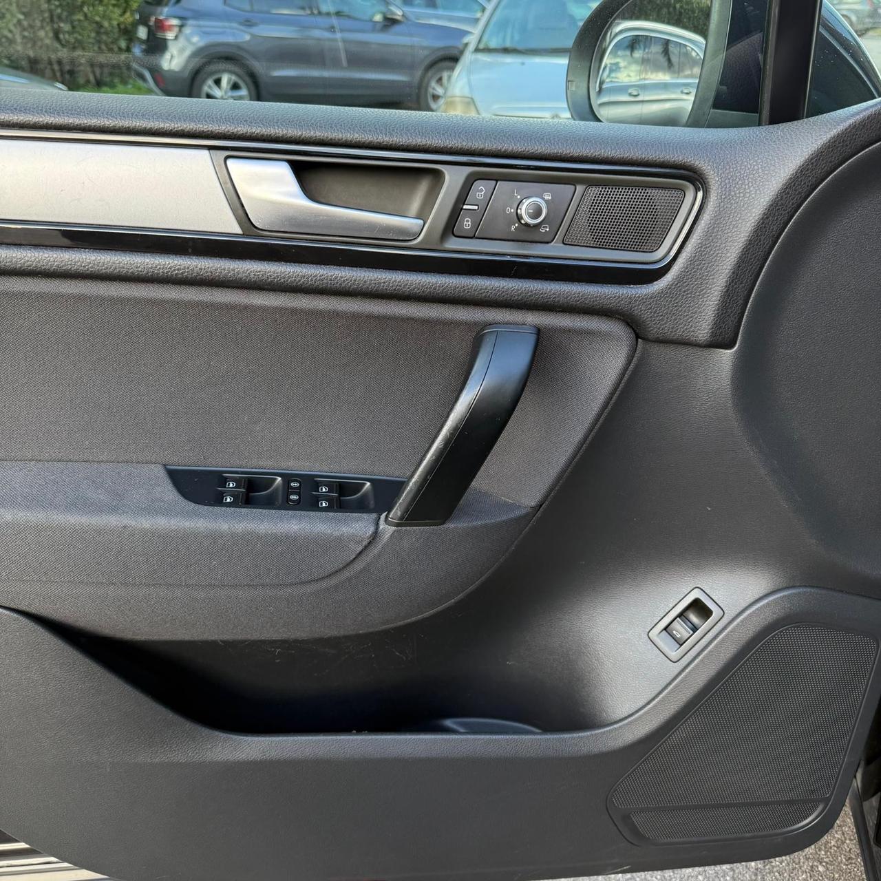 Volkswagen Touareg 3.0 TDI 245 CV tiptronic BlueMotion Technology