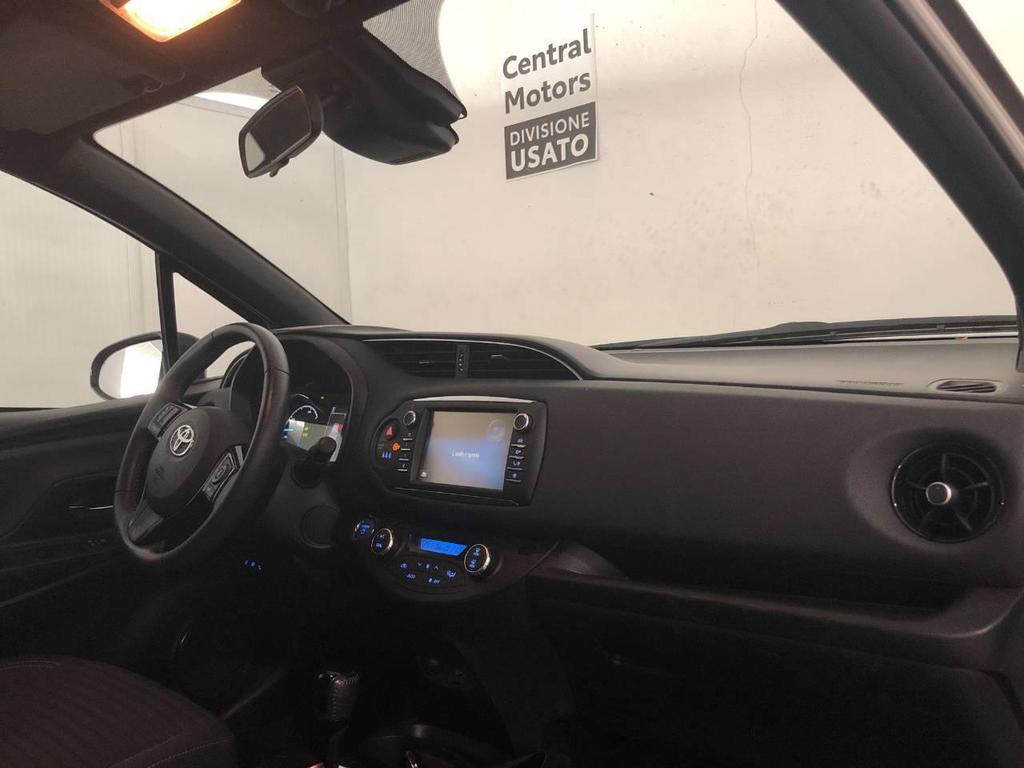 Toyota Yaris 5 Porte 1.5 VVT-i Hybrid Trend White Edition E-CVT