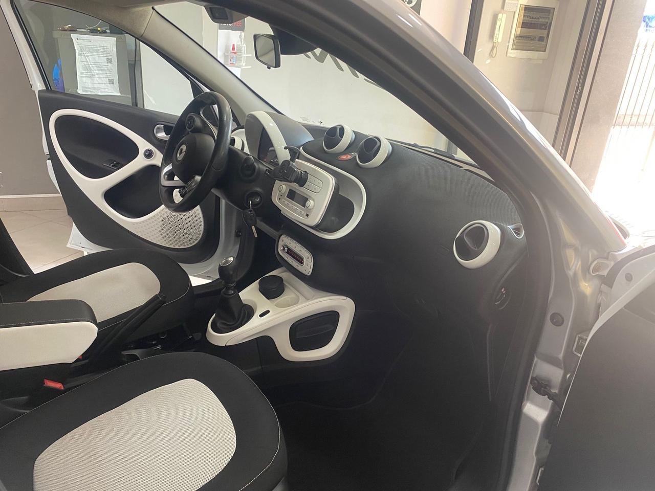 Smart ForFour 70 1.0 Passion