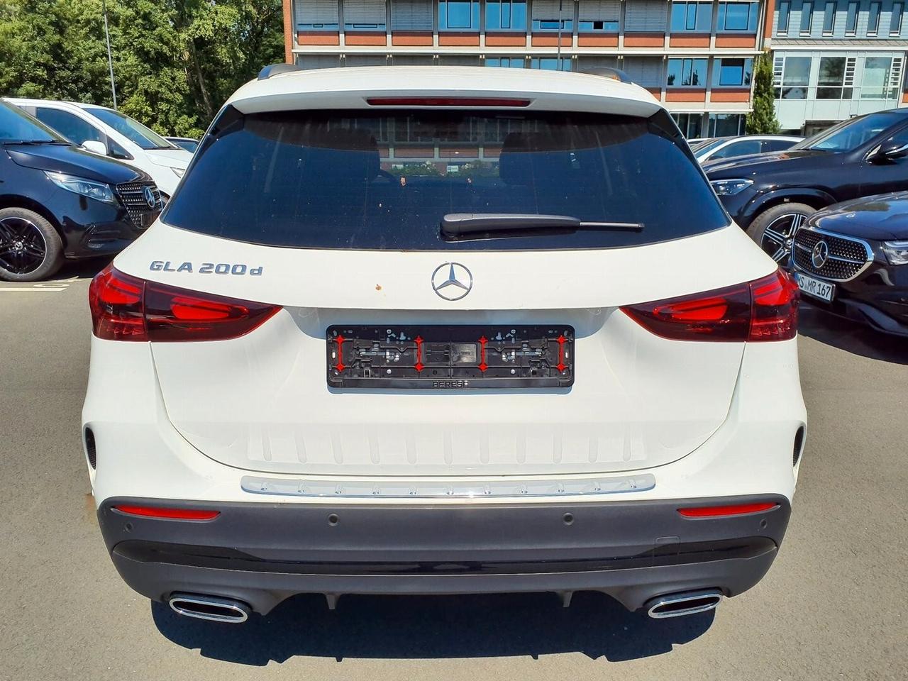 Mercedes-benz GLA 200 d Automatic AMG Premium - R19 - NIGHT PAKET - TELECAMERA