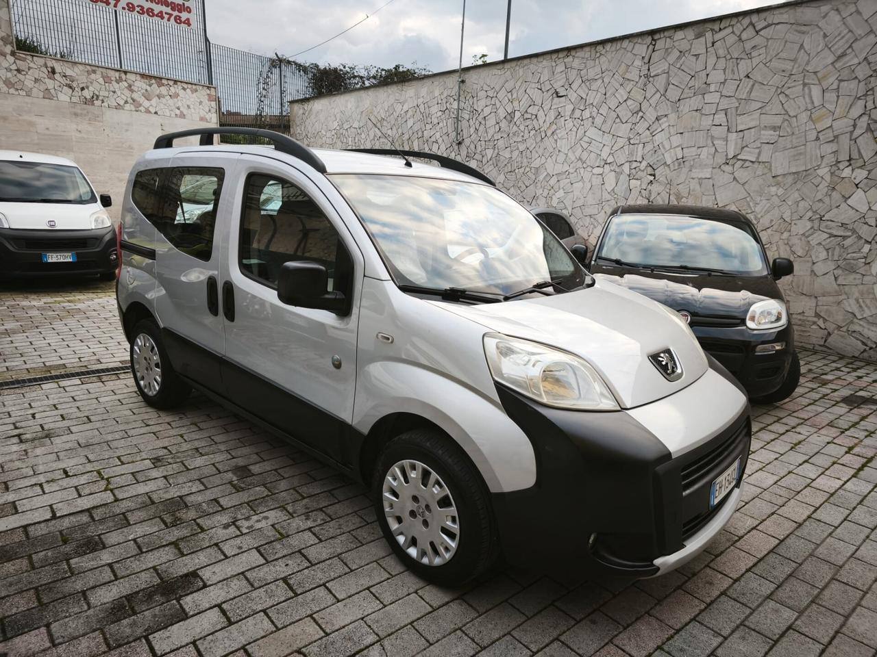 Peugeot Bipper Tepee 1.4 75CV Outdoor