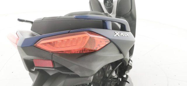YAMAHA X-MAX 300 TECH MAX