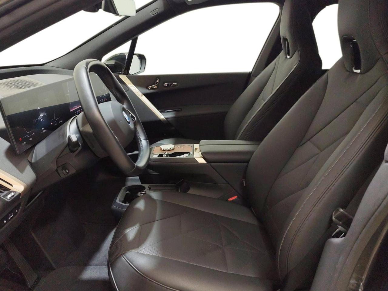 BMW iX xDrive50 Pacchetto Sportivo