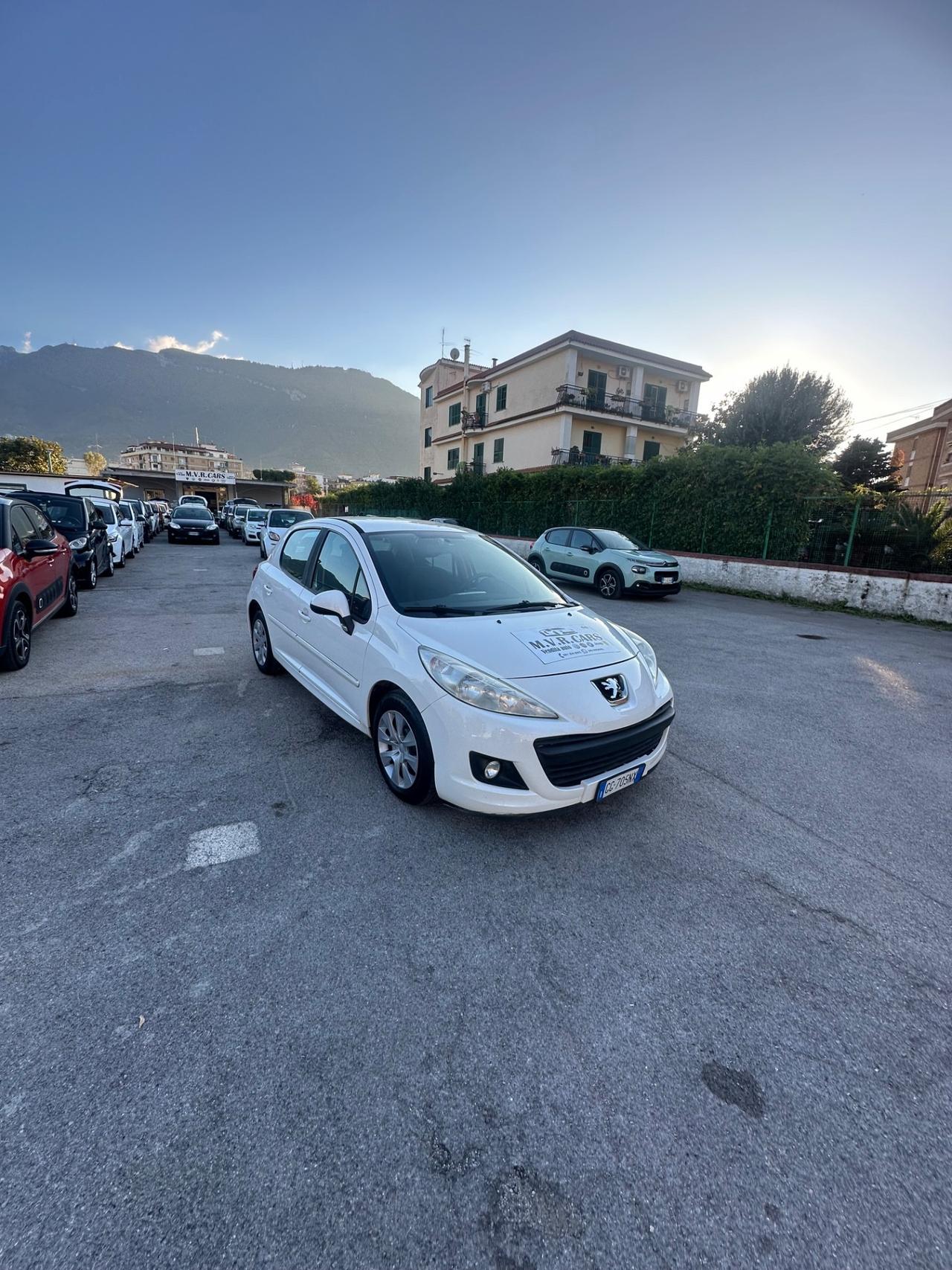 Peugeot 207 Plus 1.4 8V 75CV 5p. ECO GPL