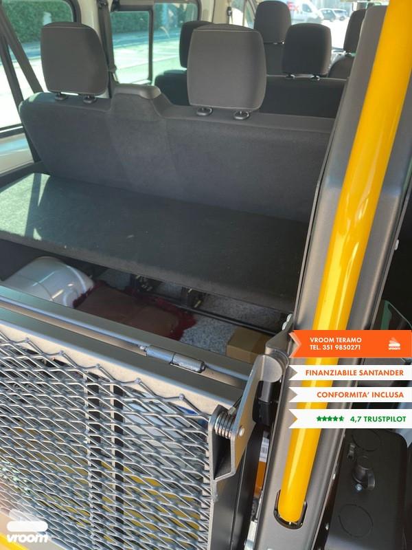 RENAULT Trafic 2.0 dCi 120CV DISABILI