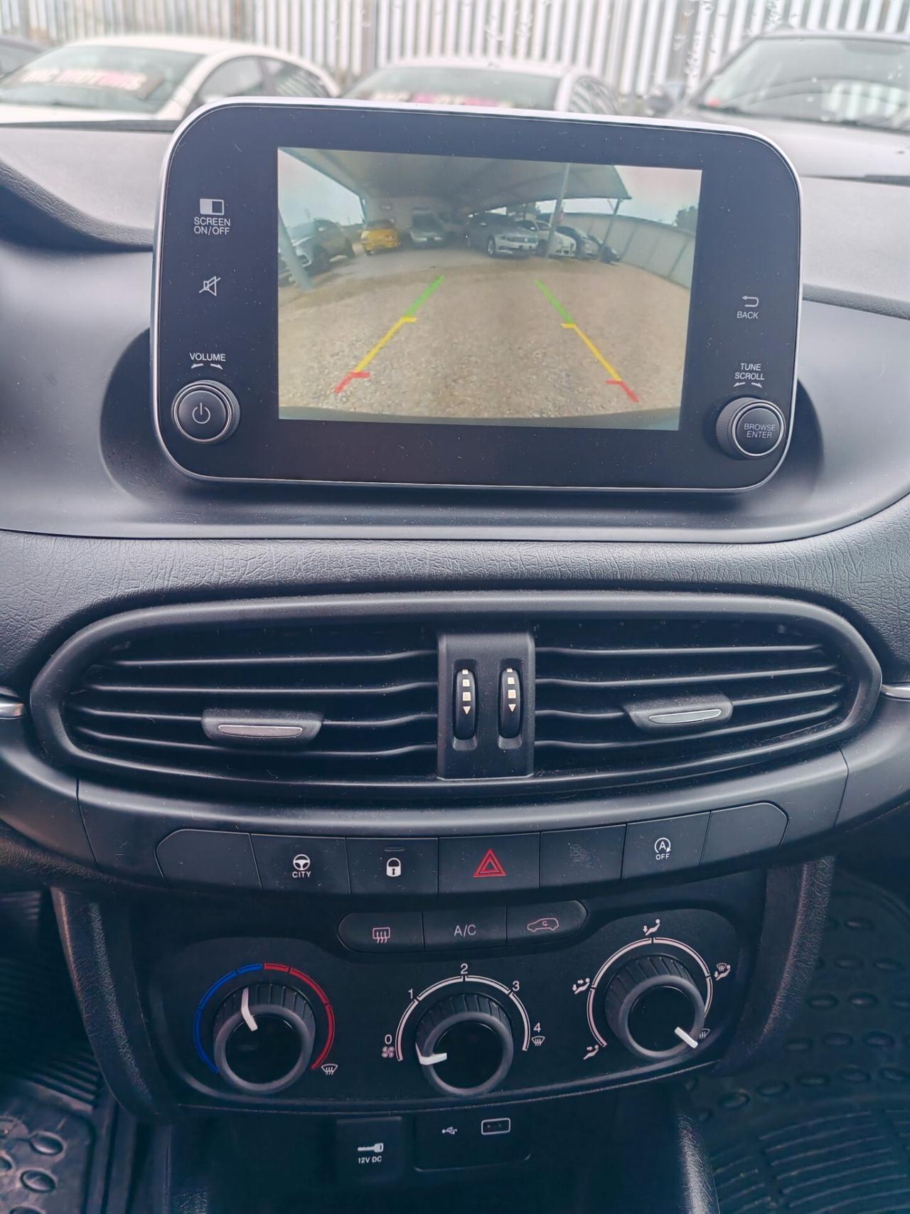 Fiat Tipo 1.3 Mjt S&S 5 porte Business