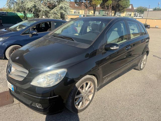 MERCEDES-BENZ B 180 CDI Sport senza nessun lavoro da fare