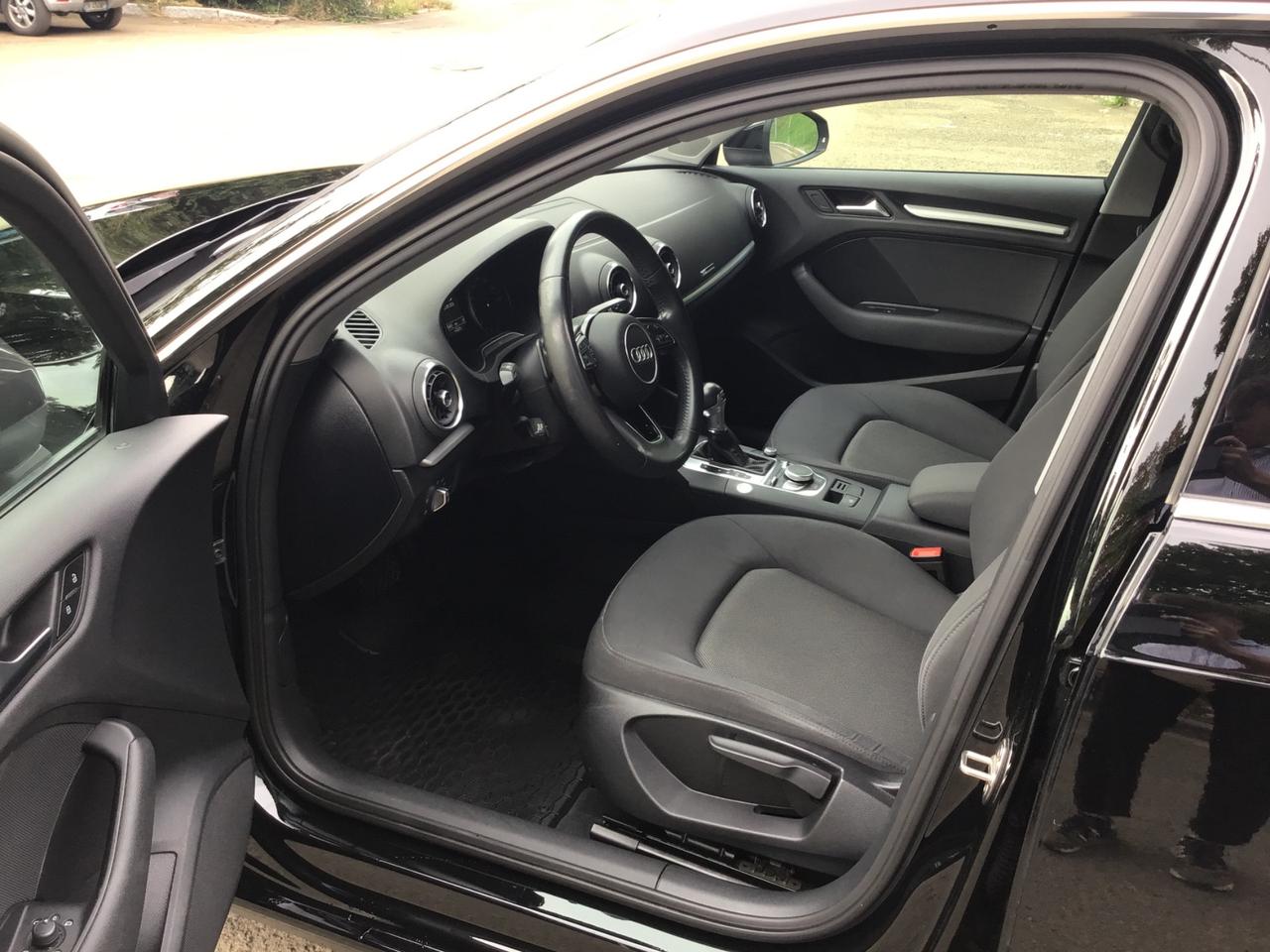 Audi A3 SPB 2.0 TDI S tronic Business