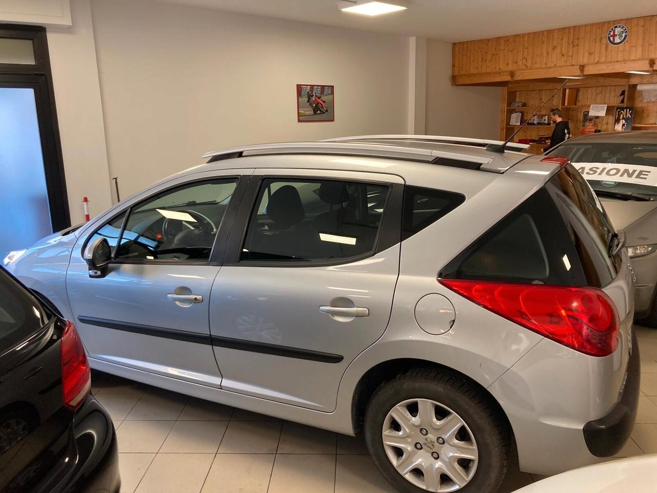 Peugeot 207 1.6 8V HDi 93CV SW X Line