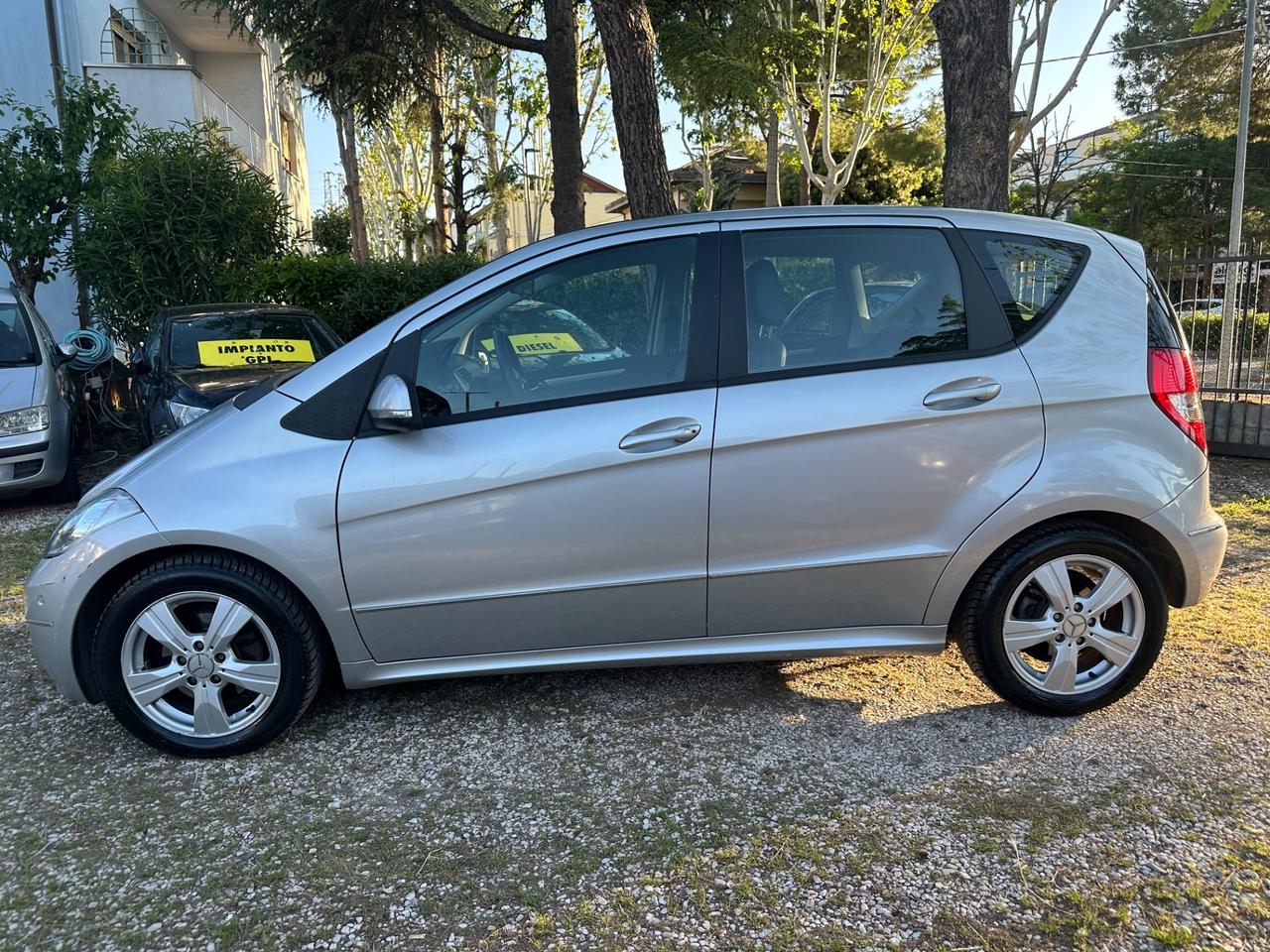 Mercedes-benz classe A180cdi elegance automatica