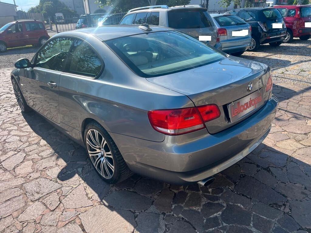 Bmw 320 320i cat Coupé Attiva x commercianti