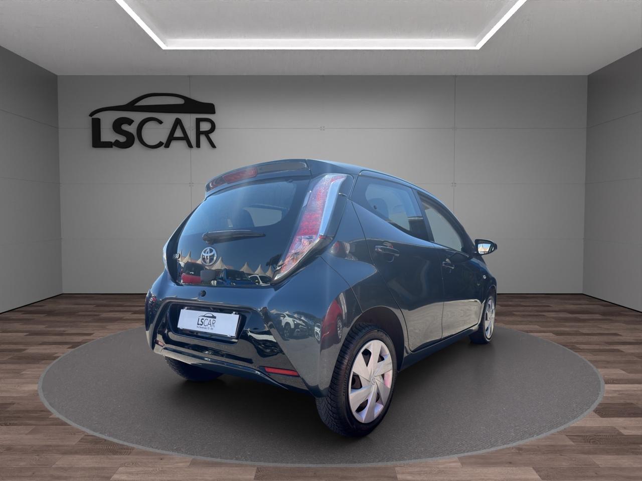 Toyota Aygo 5p 1.0 x-cool
