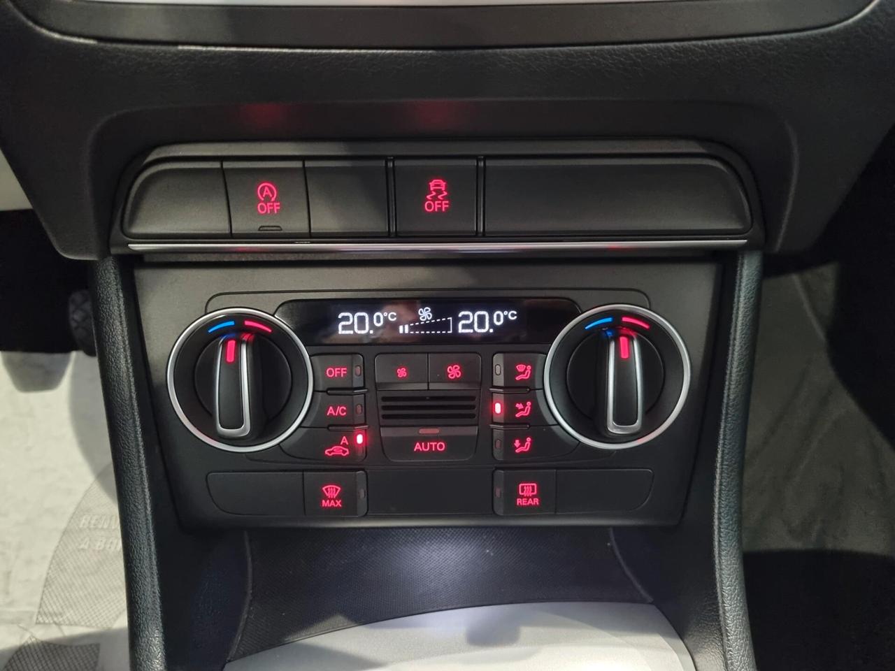 Audi Q3 2.0 TDI 150 CV Business