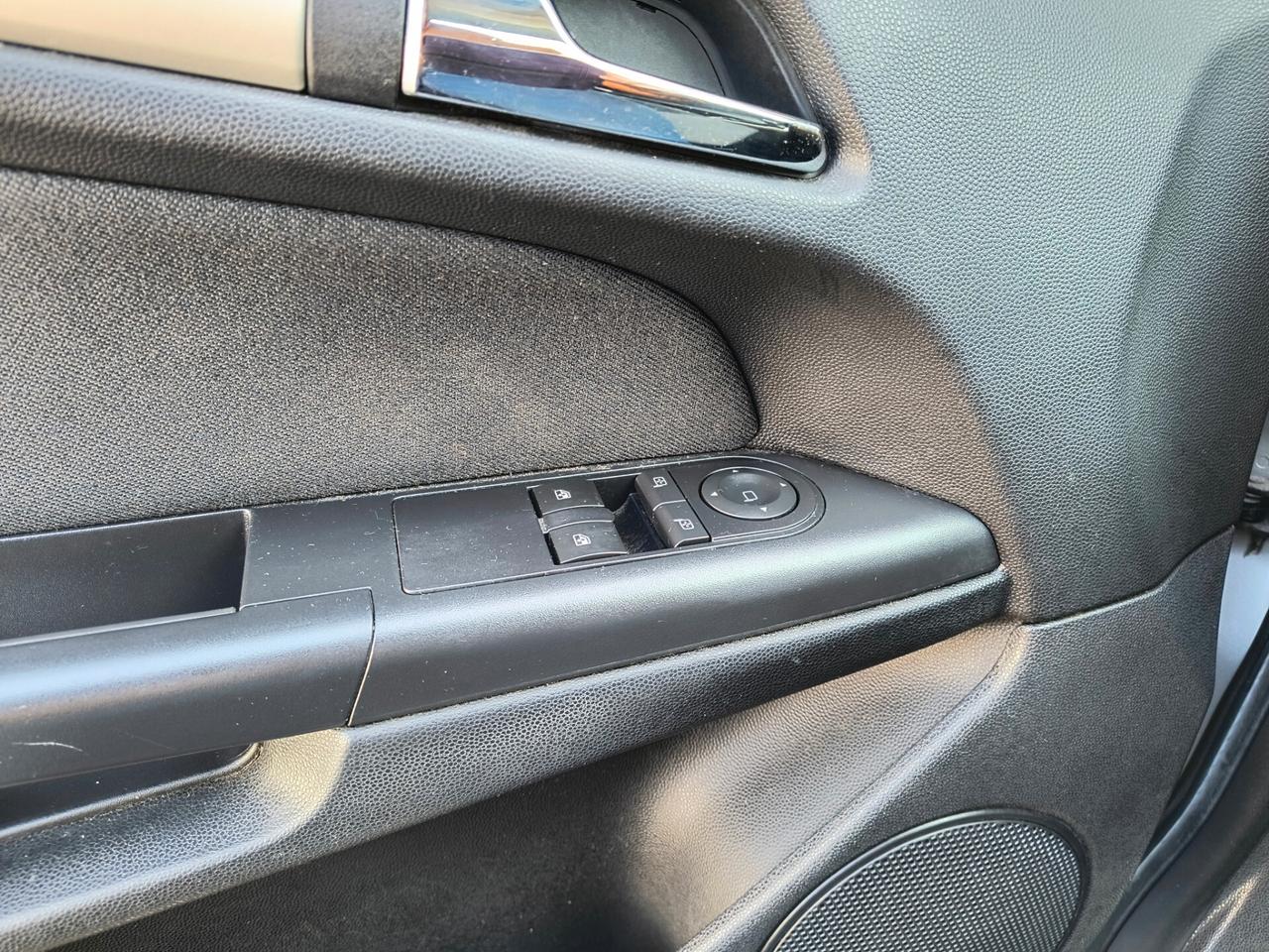 Opel Astra GTC 1.6 115cv BENZINA