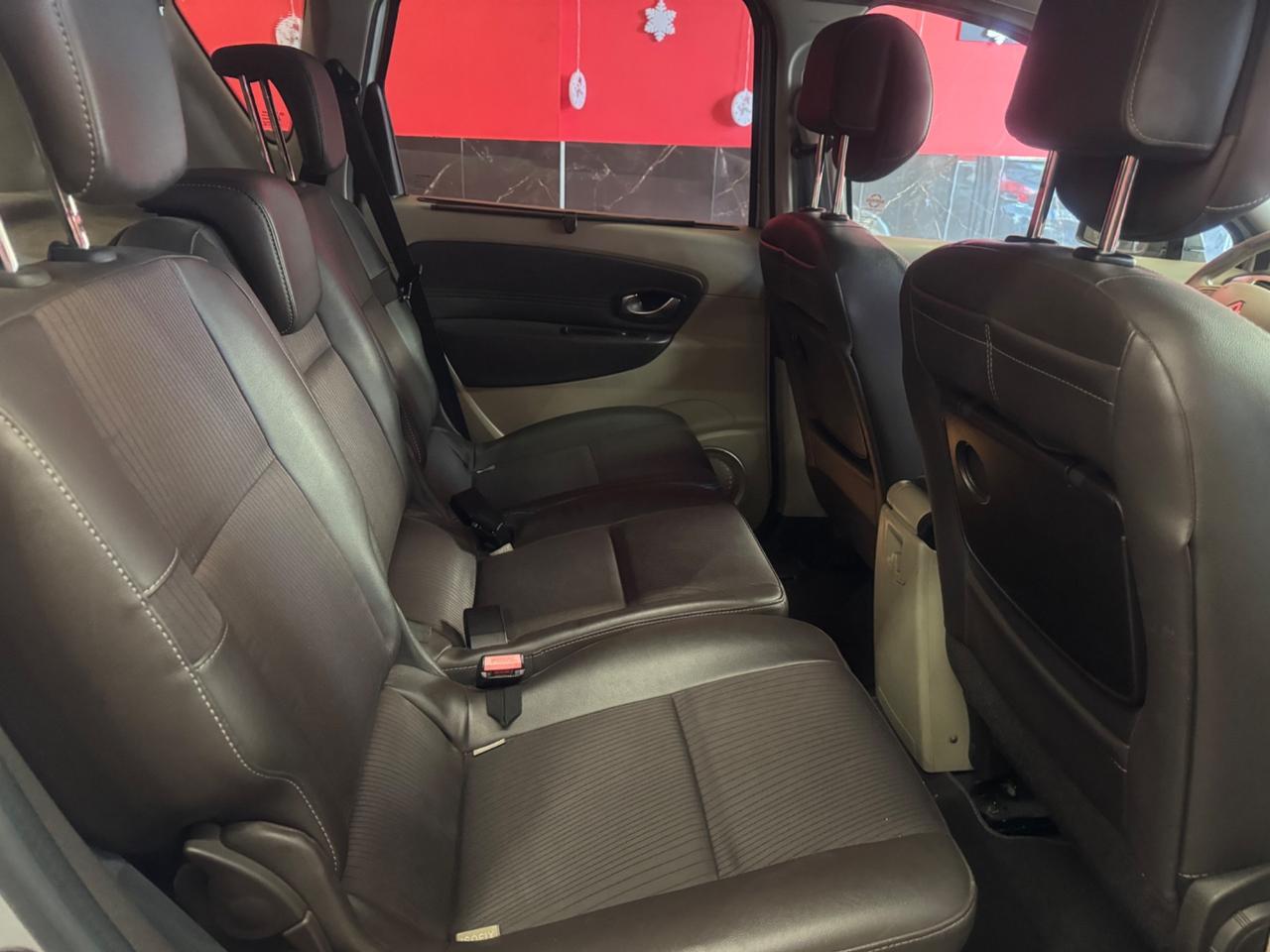 Renault Scenic Scénic 1.5 dCi 110CV EDC Dynamique