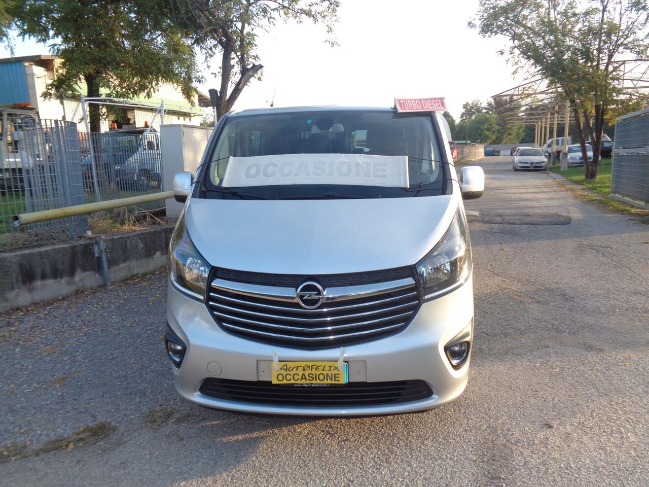 Vivaro 1.6 BiTurbo 145CV 9 posti full optionals