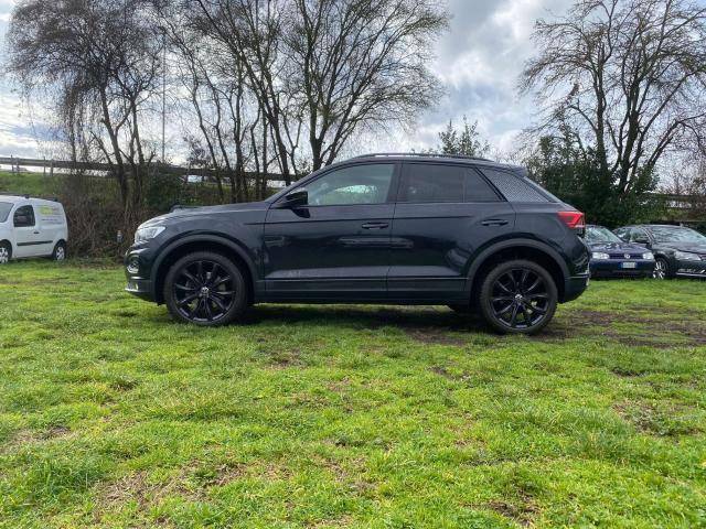 Volkswagen T-Roc 2.0 tdi Advanced 150cv dsg * BLACK LINE *