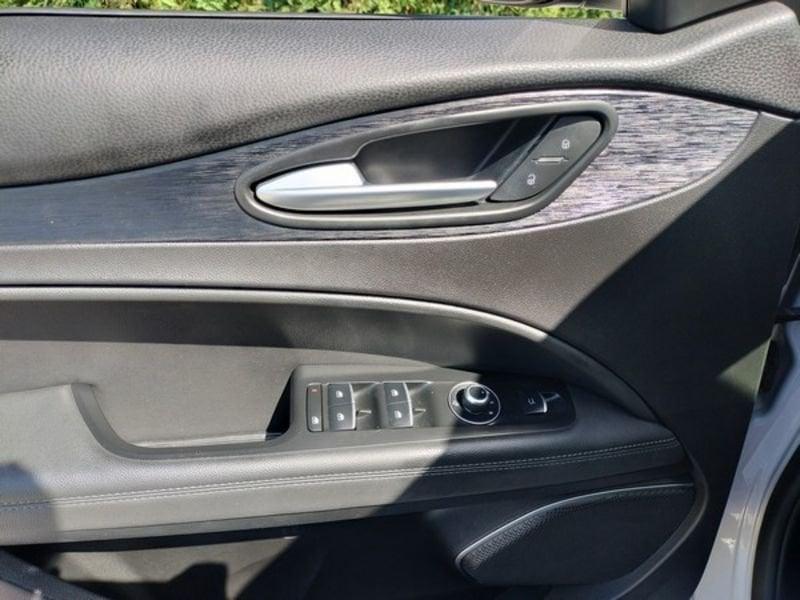 Alfa Romeo Stelvio 2.2 Turbo Diesel 190CV Business AT8 Q4