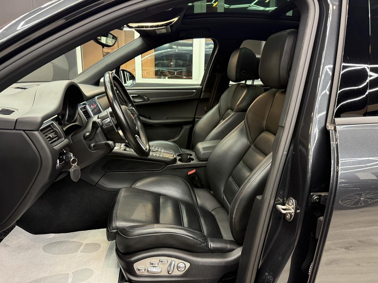 Porsche Macan 2.0 252CV PDK Tetto Panoramico