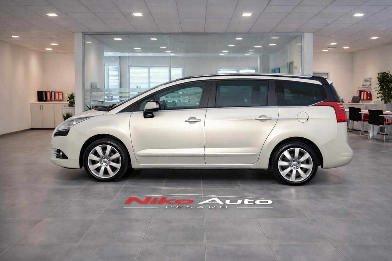 Peugeot 5008 2.0 HDi 150CV Business TETTO 7 POSTI HEAD-UP DISPlAY