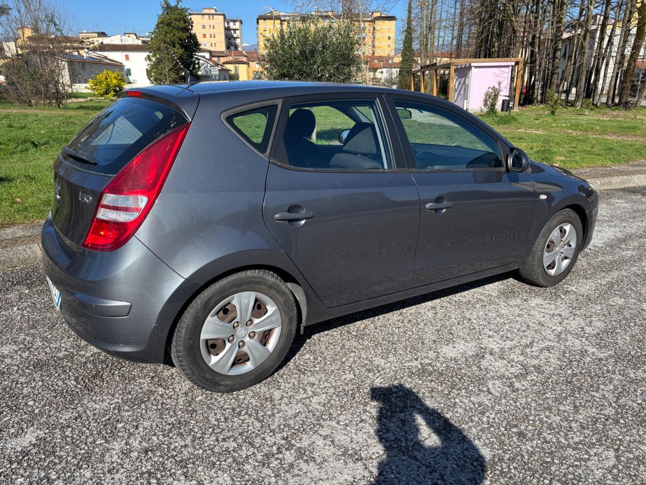 Hyundai i30 1.4 16V 109CV 5p.