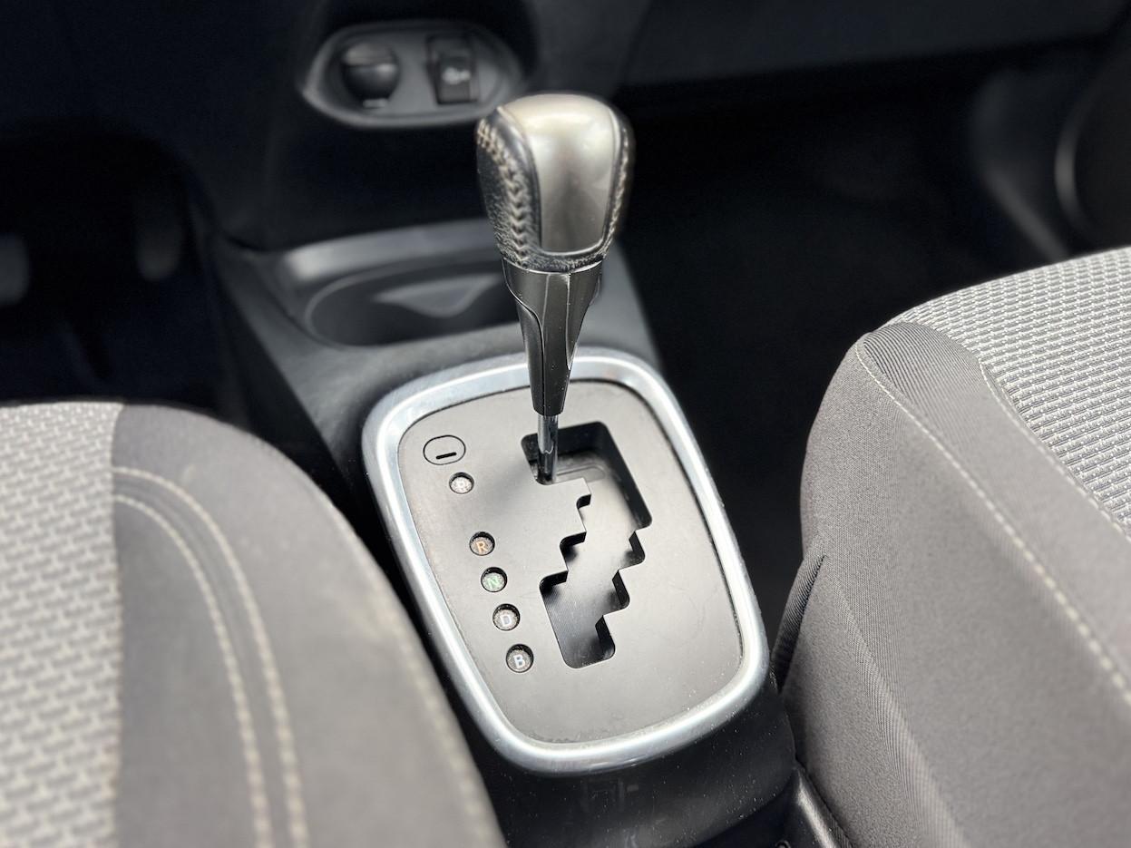 Toyota Yaris 1.5 Hybrid 73CV E6 Neo. Automatica - 2016