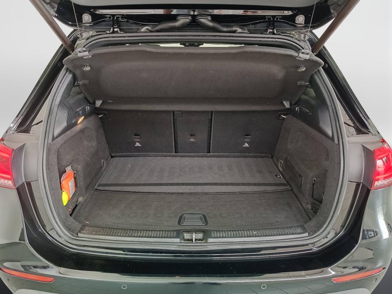 Mercedes-Benz Classe B - W247 2018 - B 180 d Sport Plus auto