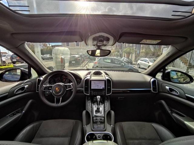 Porsche Cayenne 3.0 Platinum Ed. TETTO APRIBILE