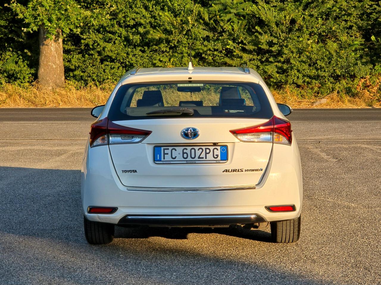 Toyota Auris Touring Sports 1.8 Hybrid Lounge 2016-E6 NEO Automatico
