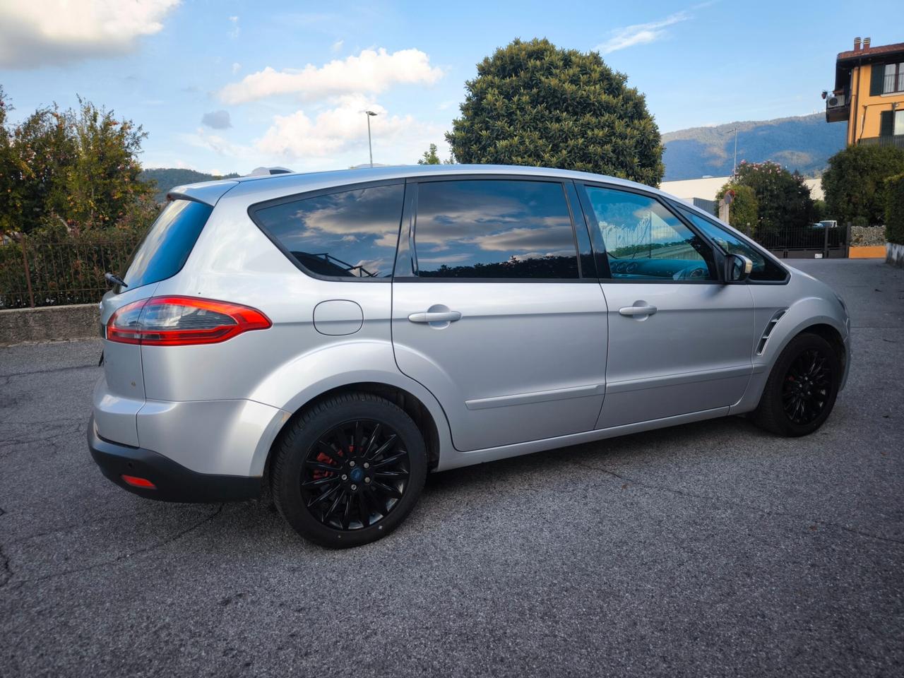 FORD S-MAX 2,0 TDCI – 7 POSTI – CAMBIO AUTOMATICO