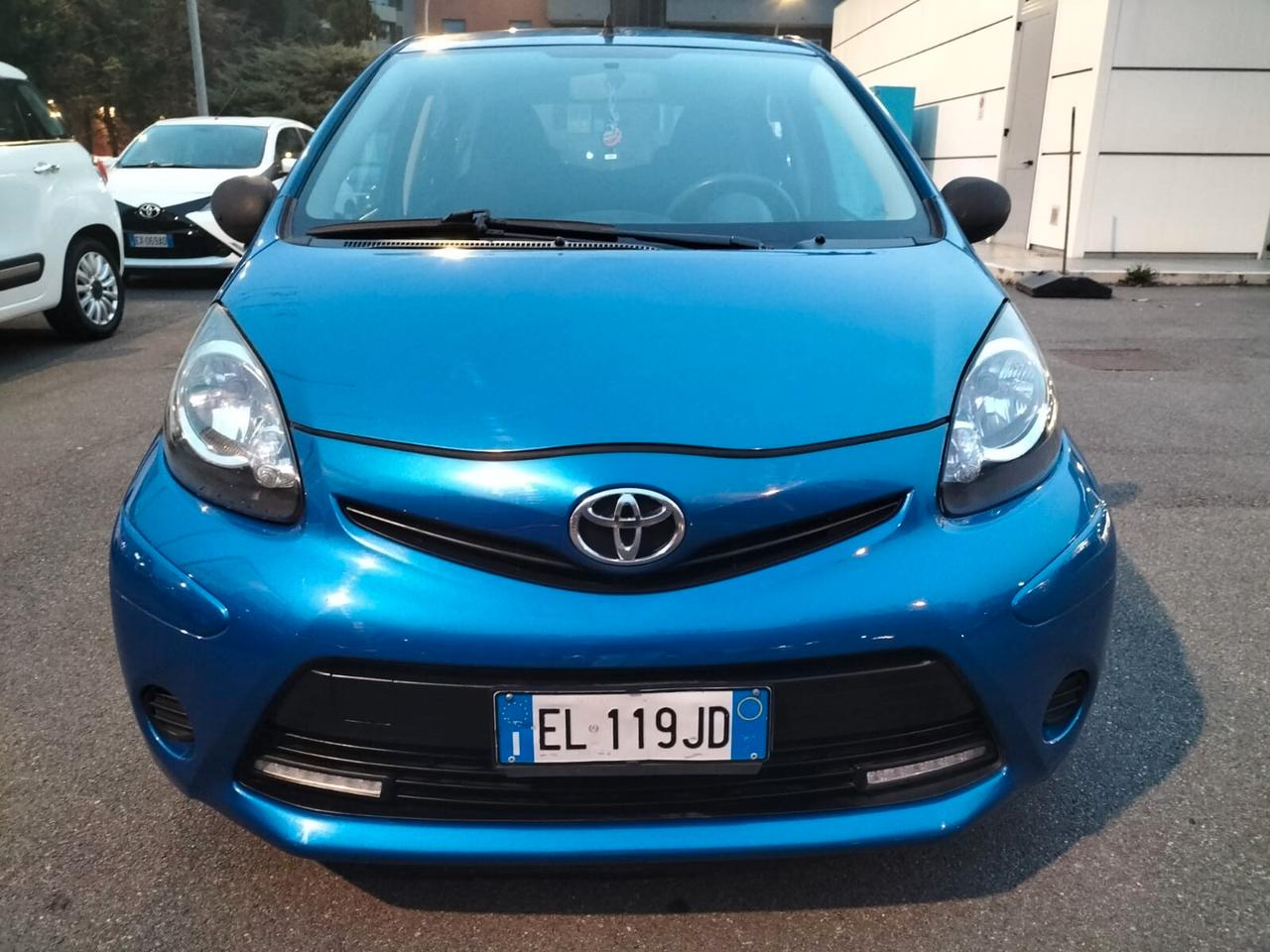 Toyota Aygo - solo 60.000 Km