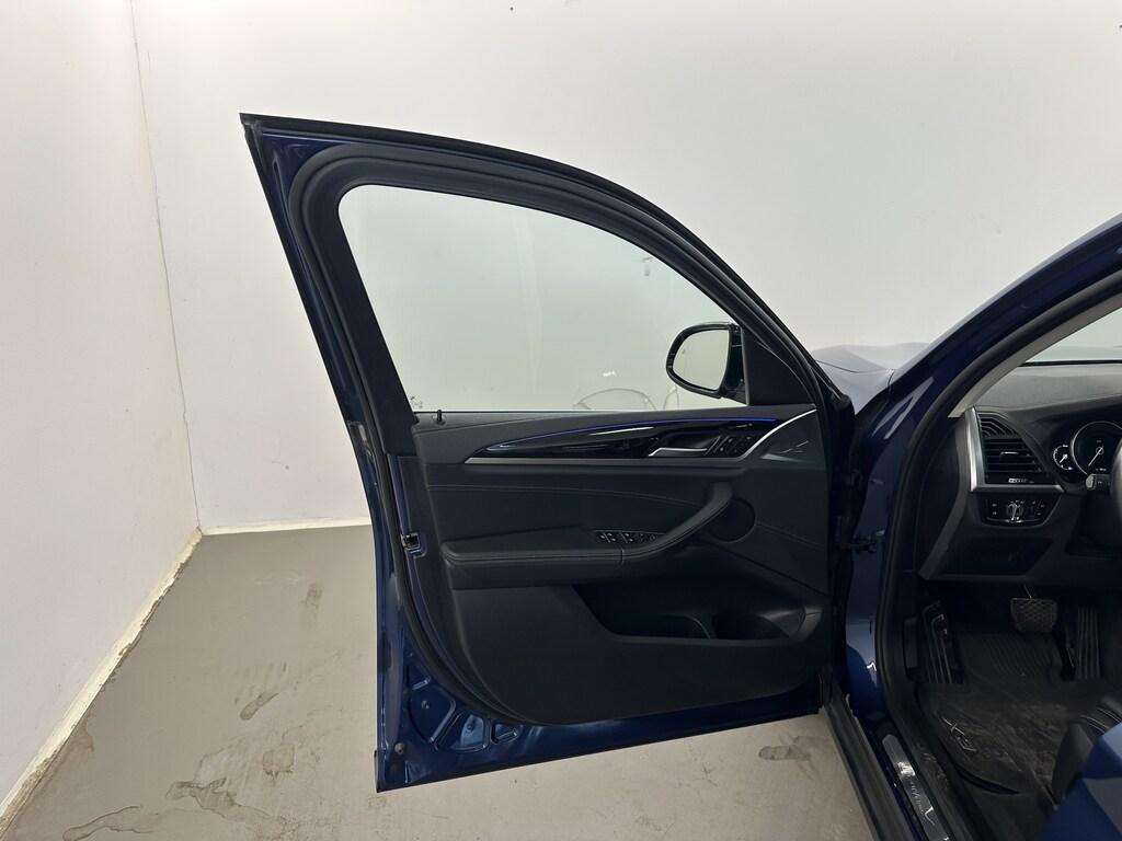 BMW X3 20 d Luxury xDrive Steptronic