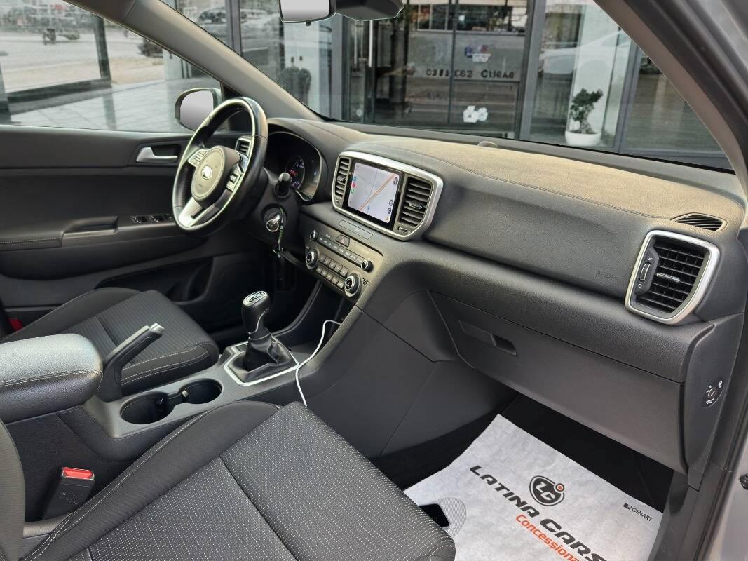Kia Sportage 1.6 crdi mhev Busines 136cv con Telecam e CarPlay