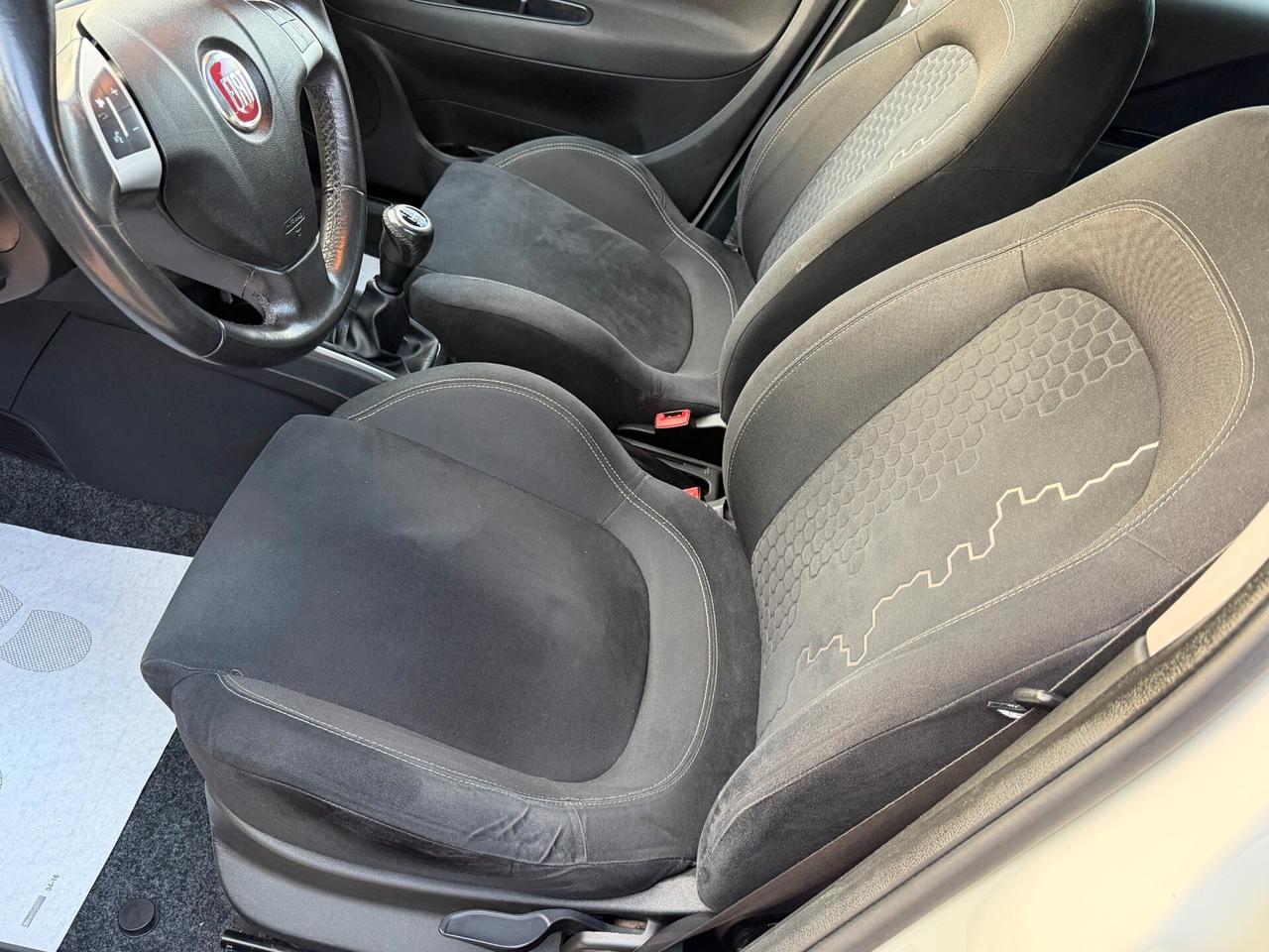 Fiat Punto New 1.3 M.JET 75 cv. 5p LOUNGE (MOTORE DA RIVEDERE)